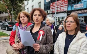 chp zonguldak kadin kollarindan istifa f12VH1Dz.jpg